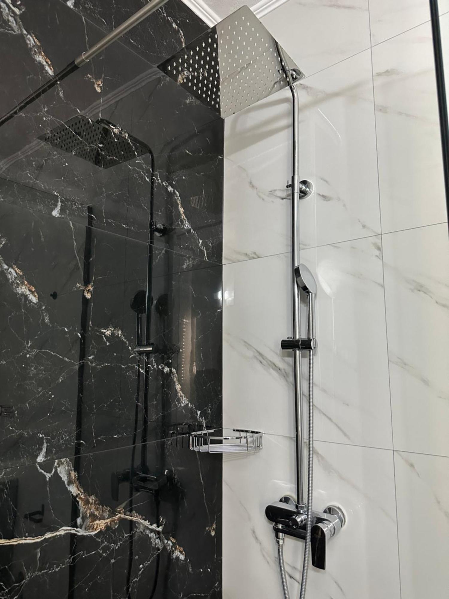 W Pearl Suite Néa Péramos Esterno foto