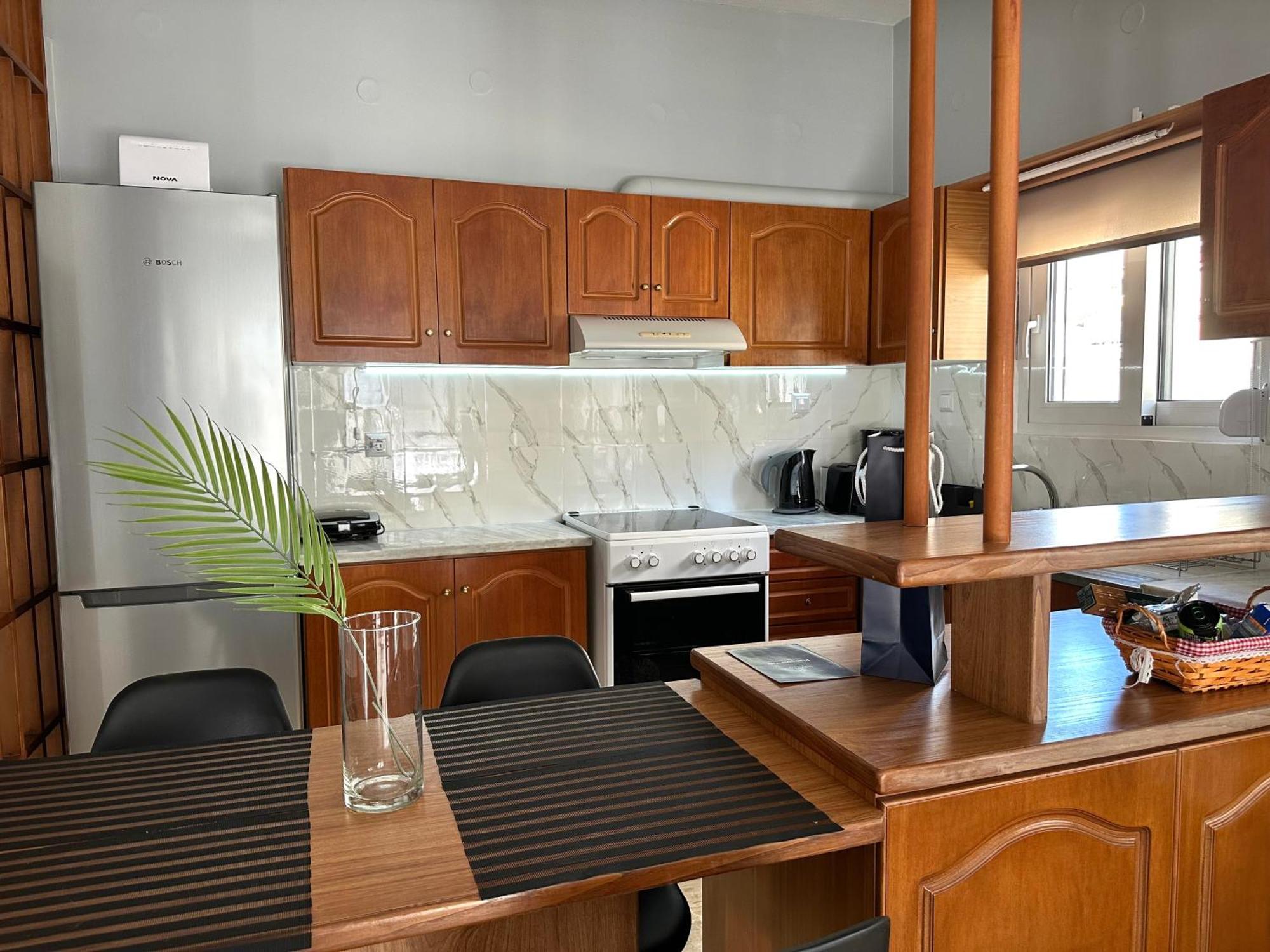 W Pearl Suite Néa Péramos Esterno foto